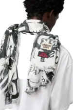 OVERSIZED GOOD LUCK SCARF - Image 4